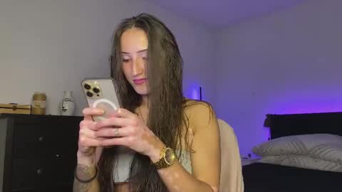 dalmatian_girl online show from June 1, 6:53 pm