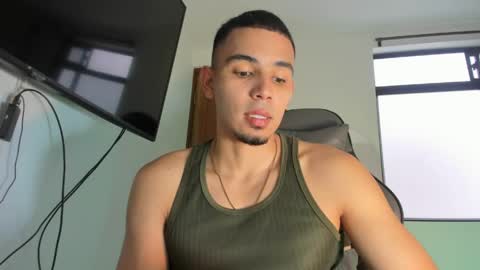 Snapshot of dalton111_ chatting on April 29, 12:09 pm Dalton online show from April 29, 12:09 pm