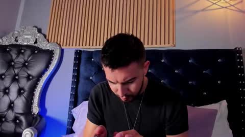 dalton_white online show from September 17, 7:37 pm