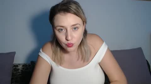 Maria online show from November 21, 10:19 pm