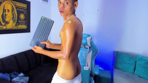 damar_felipe online show from January 9, 8:55 am