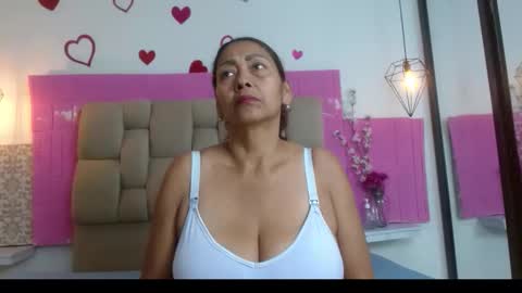 damaryleon online show from March 25, 7:31 pm