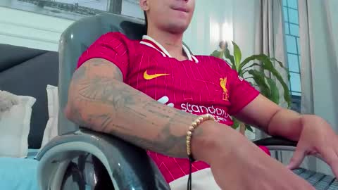 DAMIAN online show from November 14, 11:42 am