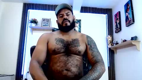 damian64436171 online show from May 19, 1:56 am
