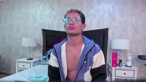 Damian Garcia online show from April 28, 11:37 am