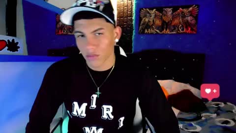 Snapshot of damian_latinxxx chatting on January 25, 2:58 am Damian online show from January 25, 2:58 am