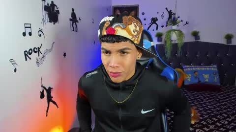 Snapshot of damian_latinxxx chatting on September 10, 3:06 am Damian online show from September 10, 3:06 am