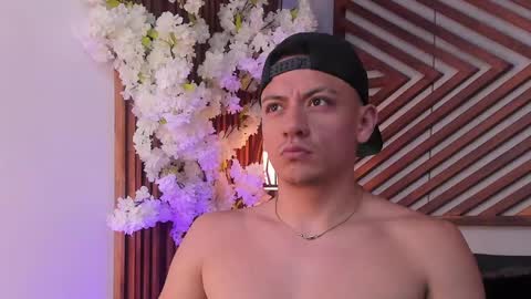 damian_noir online show from March 22, 6:00 pm