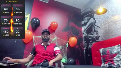 damian_shakur online show from October 20, 11:21 am