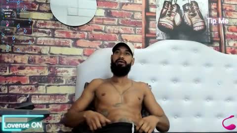damian_shakur online show from March 24, 11:59 am