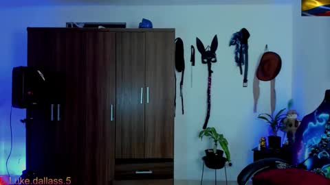 Snapshot of damian_torner chatting on February 8, 10:50 am Damian torner online show from February 8, 10:50 am