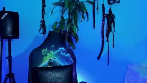 Snapshot of damian_torner chatting on October 26, 11:09 pm Damian torner online show from October 26, 11:09 pm