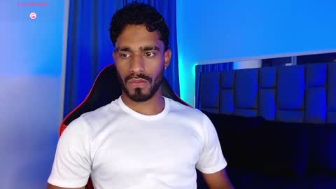 Snapshot of damiano_walker chatting on October 16, 4:35 am damiano_walker online show from October 16, 4:35 am