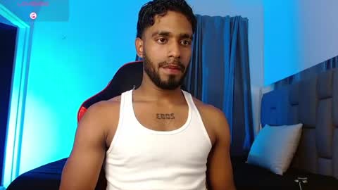 Snapshot of damiano_walker chatting on June 21, 3:53 am damiano_walker online show from June 21, 3:53 am