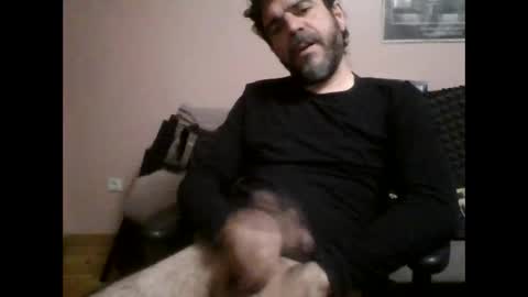 Snapshot of damianour chatting on December 16, 8:16 pm damianour online show from December 16, 8:16 pm