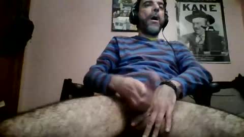 Snapshot of damianour chatting on May 15, 12:17 am damianour online show from May 15, 12:17 am