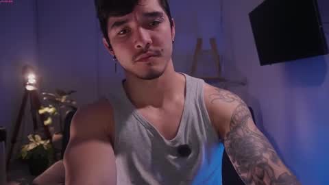 insta damn8   --------  online show from November 20, 11:26 pm