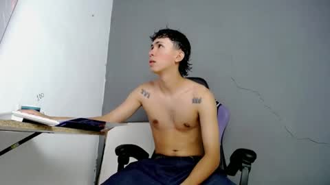 damien_444 online show from February 11, 11:48 am