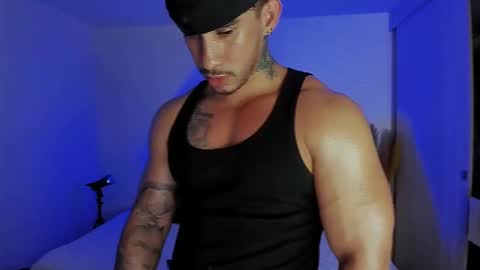 Snapshot of dammianmilleroficial chatting on October 5, 1:04 am INSTAGRAM DAMMIANMILLEROFICIAL online show from October 5, 1:04 am