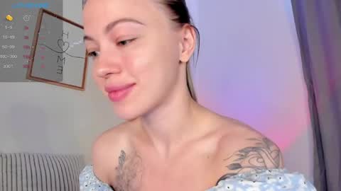 Snapshot of damn_cutie chatting on April 3, 11:08 am Tiana online show from April 3, 11:08 am