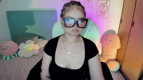 Criss online show from November 2, 2:14 am