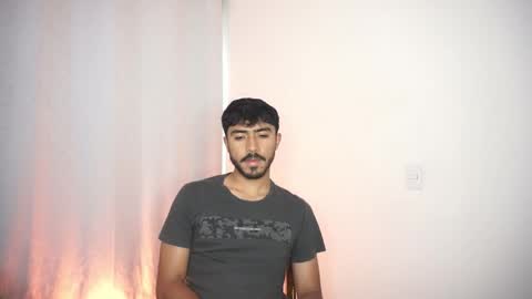 Snapshot of damon_frost chatting on September 30, 8:58 pm damon_frost online show from September 30, 8:58 pm