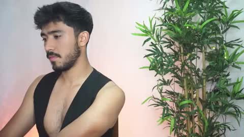 Snapshot of damon_frost chatting on October 1, 8:48 pm damon_frost online show from October 1, 8:48 pm