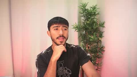 Snapshot of damon_frost chatting on November 6, 8:54 pm damon_frost online show from November 6, 8:54 pm