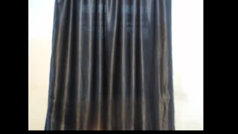 Snapshot of damsel8 chatting on February 19, 4:47 pm leah online show from February 19, 4:47 pm