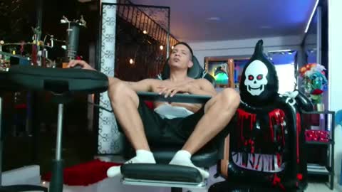 damyan_2003 online show from October 23, 5:07 am