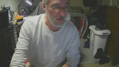 dan137111 online show from March 25, 10:43 am