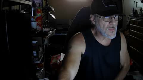 dan137111 online show from August 1, 5:01 pm