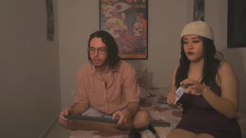 Snapshot of dan_and_daya chatting on October 26, 4:51 am AbyssVoid online show from October 26, 4:51 am