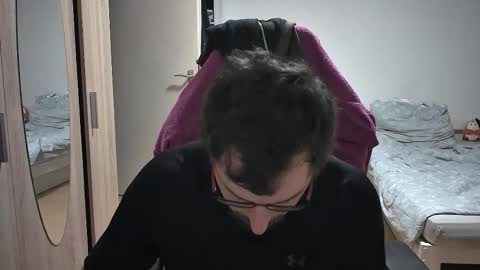 Snapshot of dan_the_man405 chatting on September 28, 6:35 pm King Dan online show from September 28, 6:35 pm