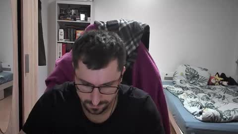 Snapshot of dan_the_man405 chatting on November 5, 9:15 pm King Dan online show from November 5, 9:15 pm