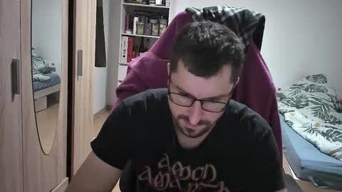 Snapshot of dan_the_man405 chatting on November 6, 8:54 pm King Dan online show from November 6, 8:54 pm