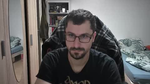 Snapshot of dan_the_man405 chatting on November 8, 7:56 pm King Dan online show from November 8, 7:56 pm