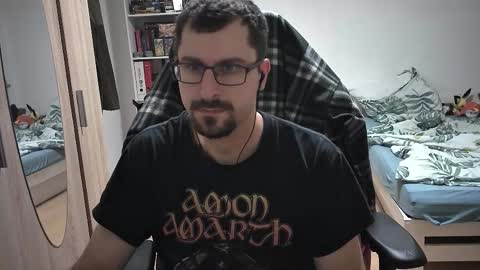 Snapshot of dan_the_man405 chatting on November 10, 8:52 pm King Dan online show from November 10, 8:52 pm