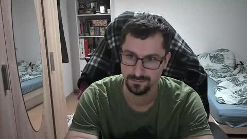 Snapshot of dan_the_man405 chatting on November 11, 7:58 pm King Dan online show from November 11, 7:58 pm