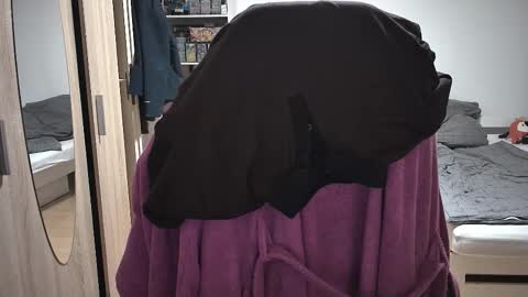 Snapshot of dan_the_man405 chatting on December 5, 7:54 pm King Dan online show from December 5, 7:54 pm