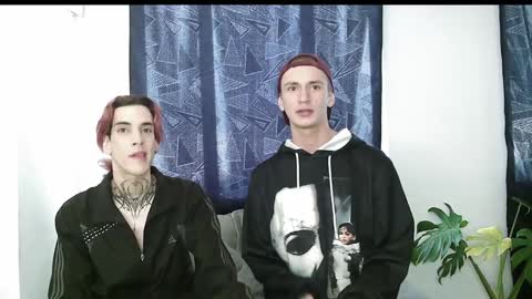 Dan and Noah online show from December 5, 7:17 pm
