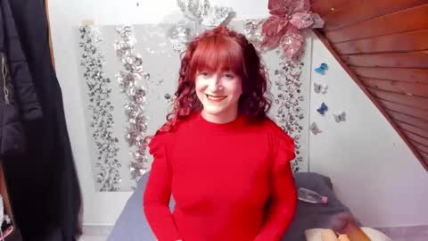 dana online show from December 19, 7:18 pm