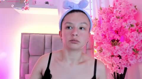 Dana grey   online show from June 6, 12:43 pm
