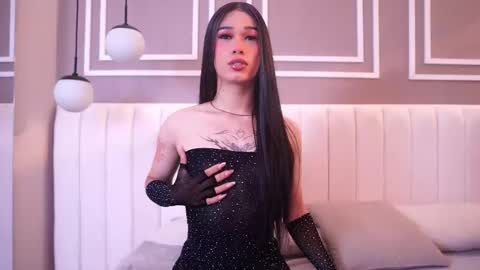 Snapshot of dana_joness chatting on November 19, 11:49 pm Dana online show from November 19, 11:49 pm