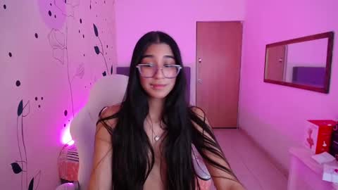 Snapshot of dana_paula chatting on February 24, 2:58 pm dana_paula online show from February 24, 2:58 pm