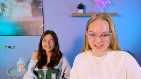 Snapshot of dana_sweet__ chatting on October 9, 9:29 am dana_sweet__ online show from October 9, 9:29 am