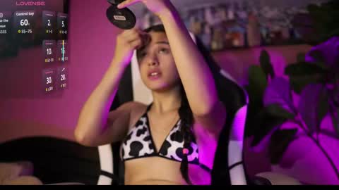 danaa_rouse online show from January 14, 9:09 pm