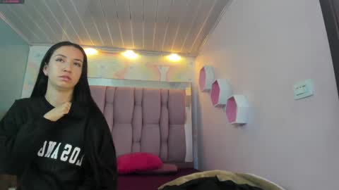    online show from December 10, 7:22 pm