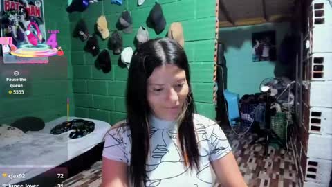 Danaa Rey online show from May 19, 11:22 pm