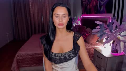 DanaMiers online show from November 22, 7:07 am